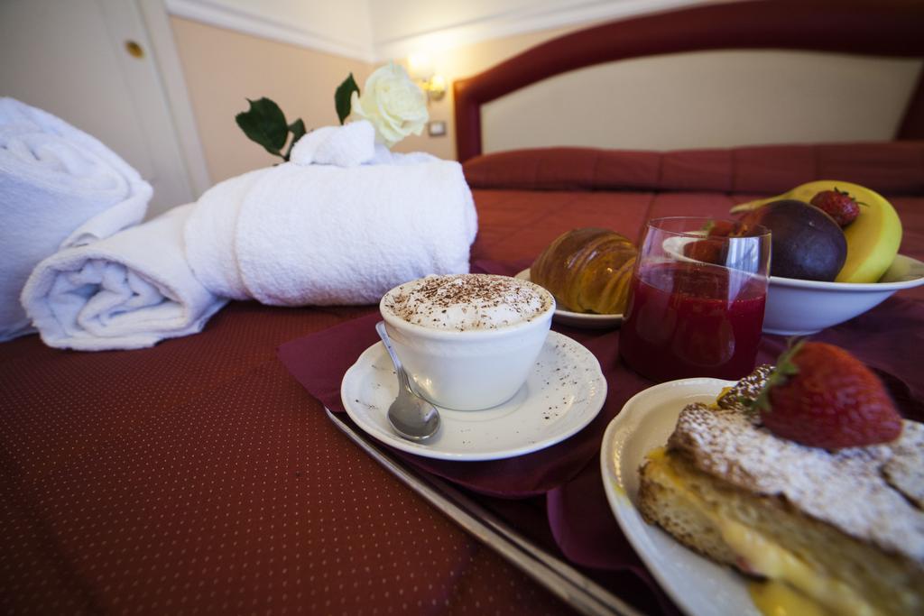 Hotel Gran Duca Livorno Luaran gambar