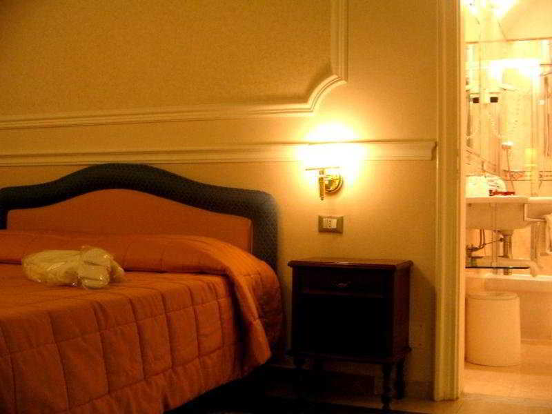 Hotel Gran Duca Livorno Luaran gambar